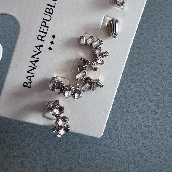NWT Banana Republic Gold and Silver 3 pair Earring Collection - Picture 2 of 4